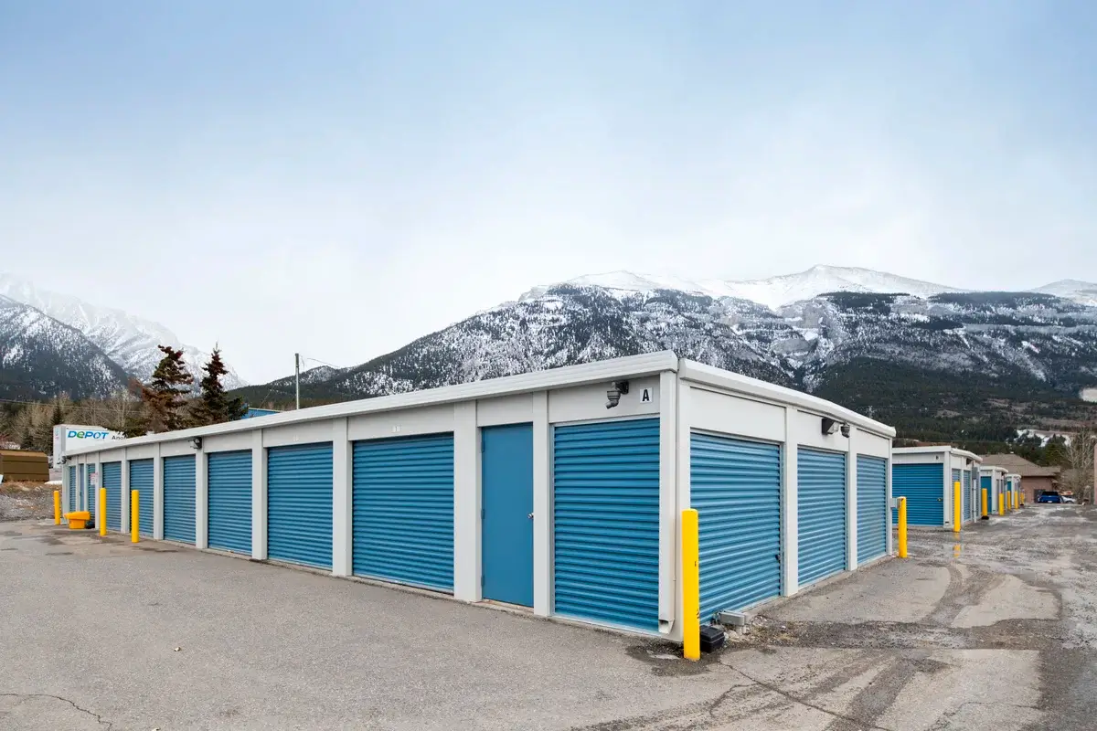 self storage units canmore