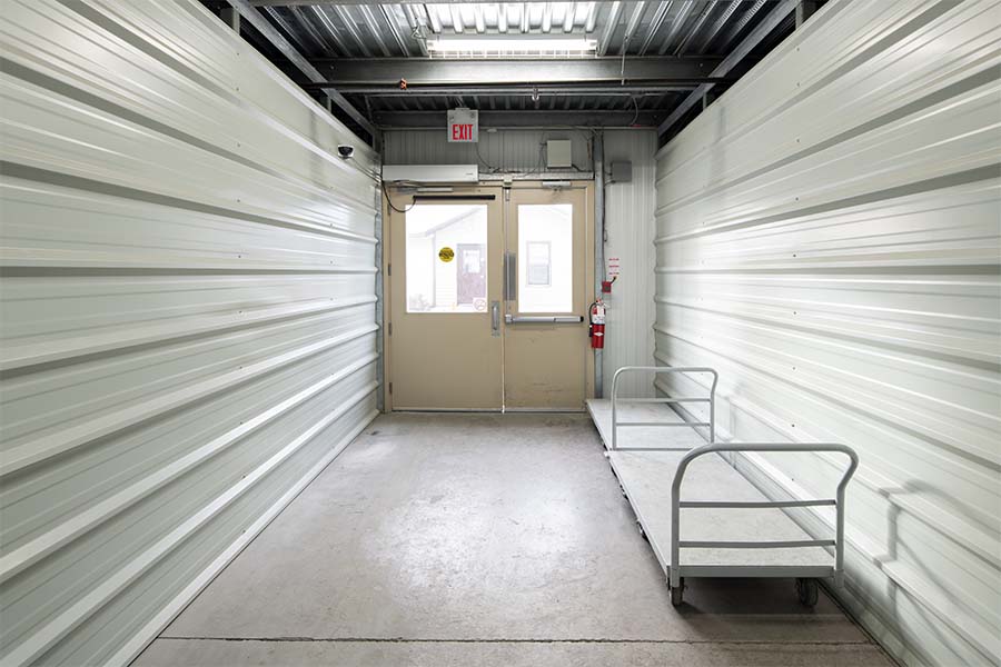 self storage entry cochrane