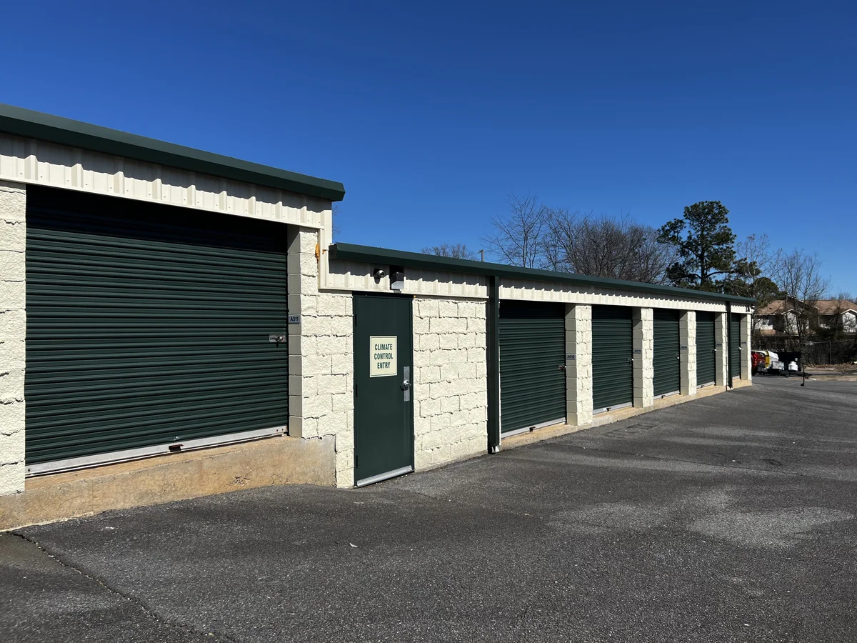 Drive up self storage units near me