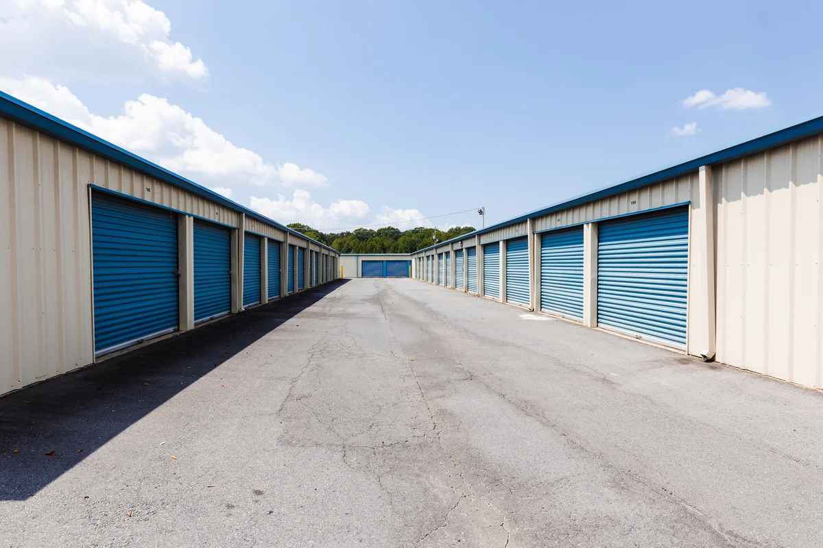 Self storage units near me