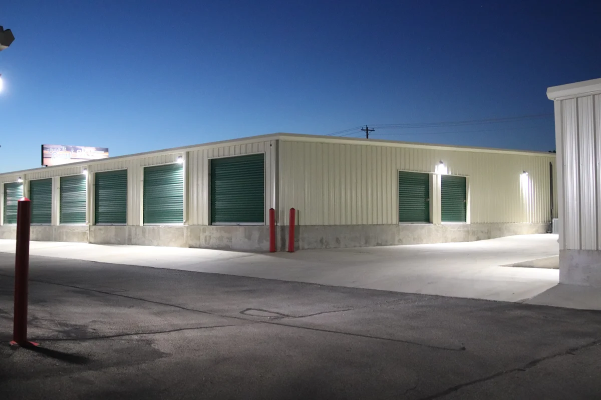 self storage units nearby