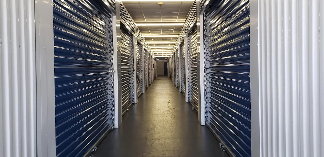 climate controlled self storage units