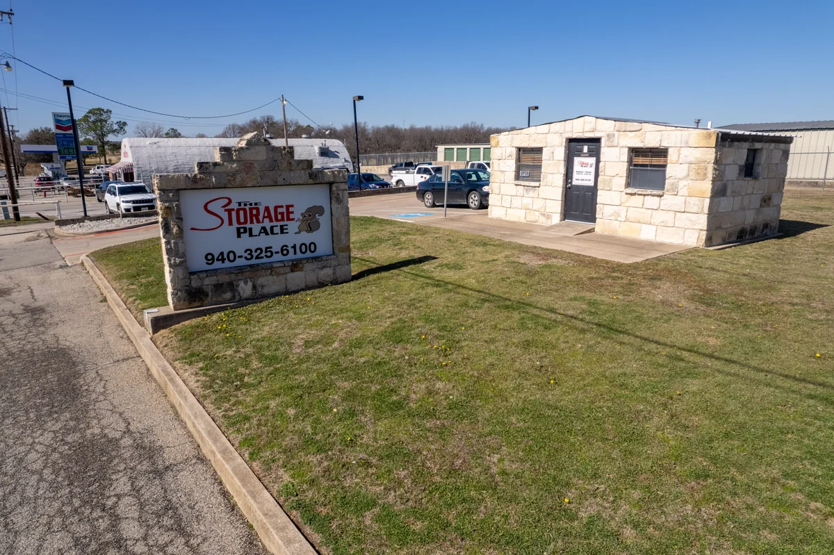 self storage units mineral wells