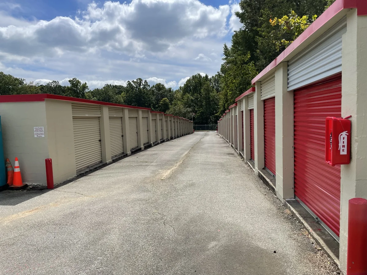 self storage units high point