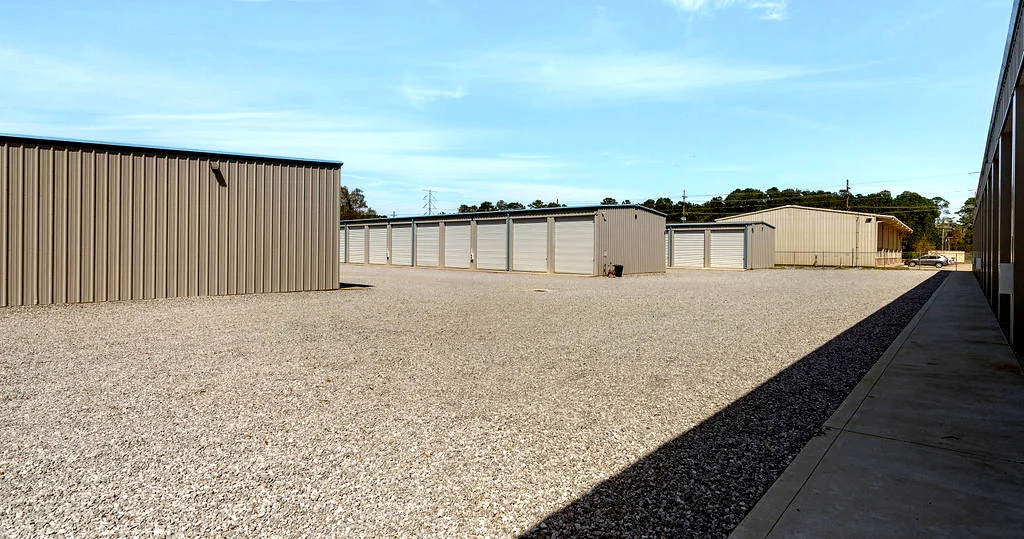 outdoor drive-up self storage covington louisiana