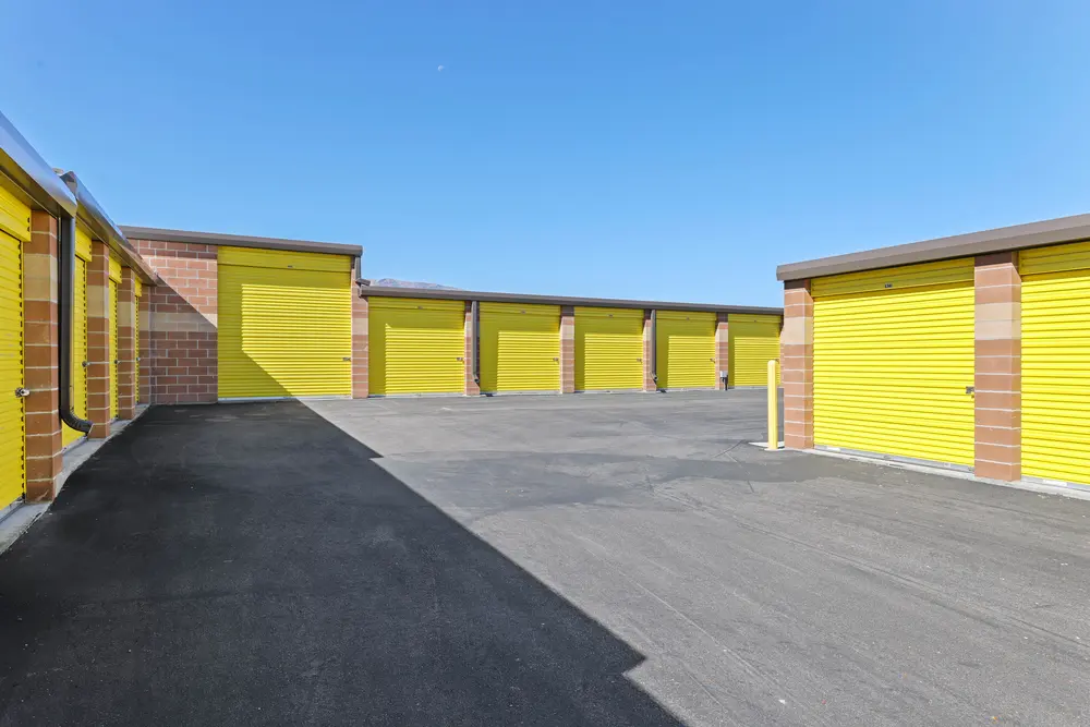 drive up storage units near me