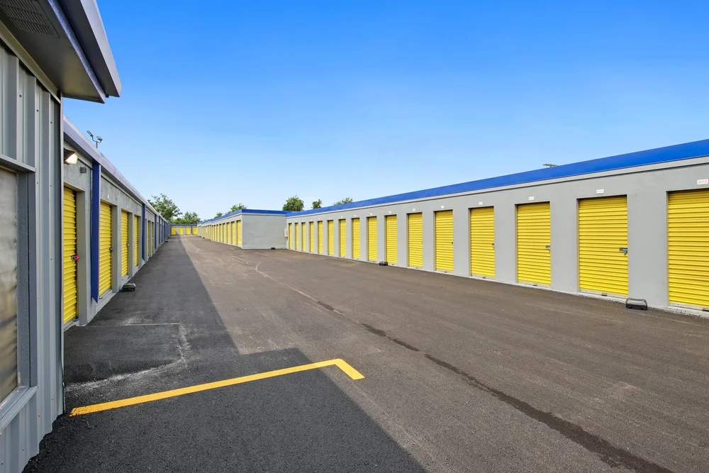 drive up storage units