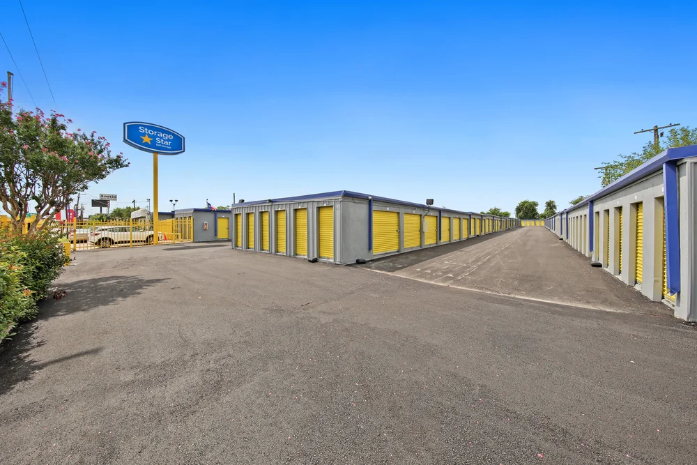 drive up storage units near me