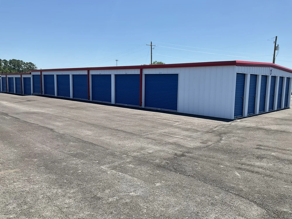 self storage units Hensley