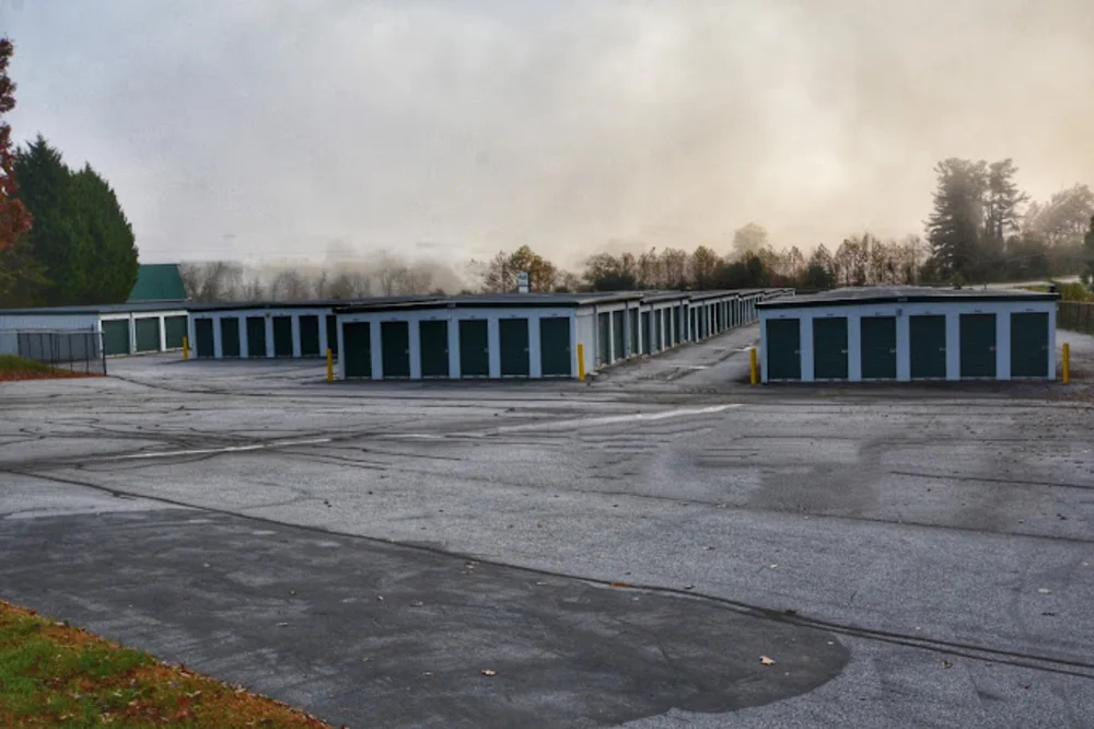 Self Storage Units Hendersonville | Add-A-Space Mini Storage