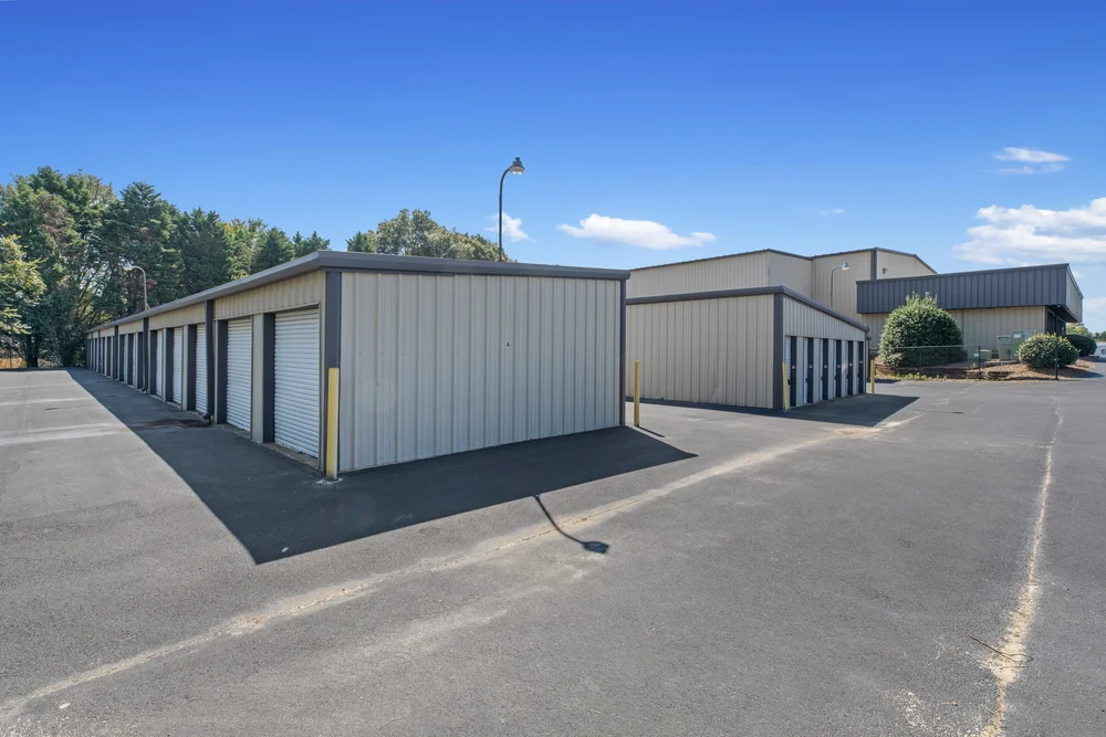 storage units carrollton