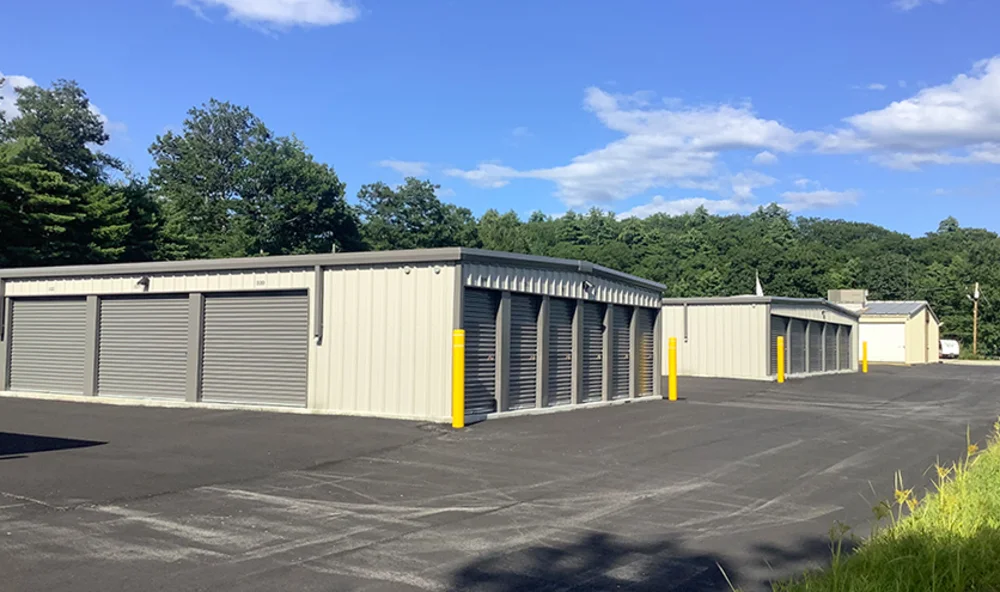 self storage units Rindge