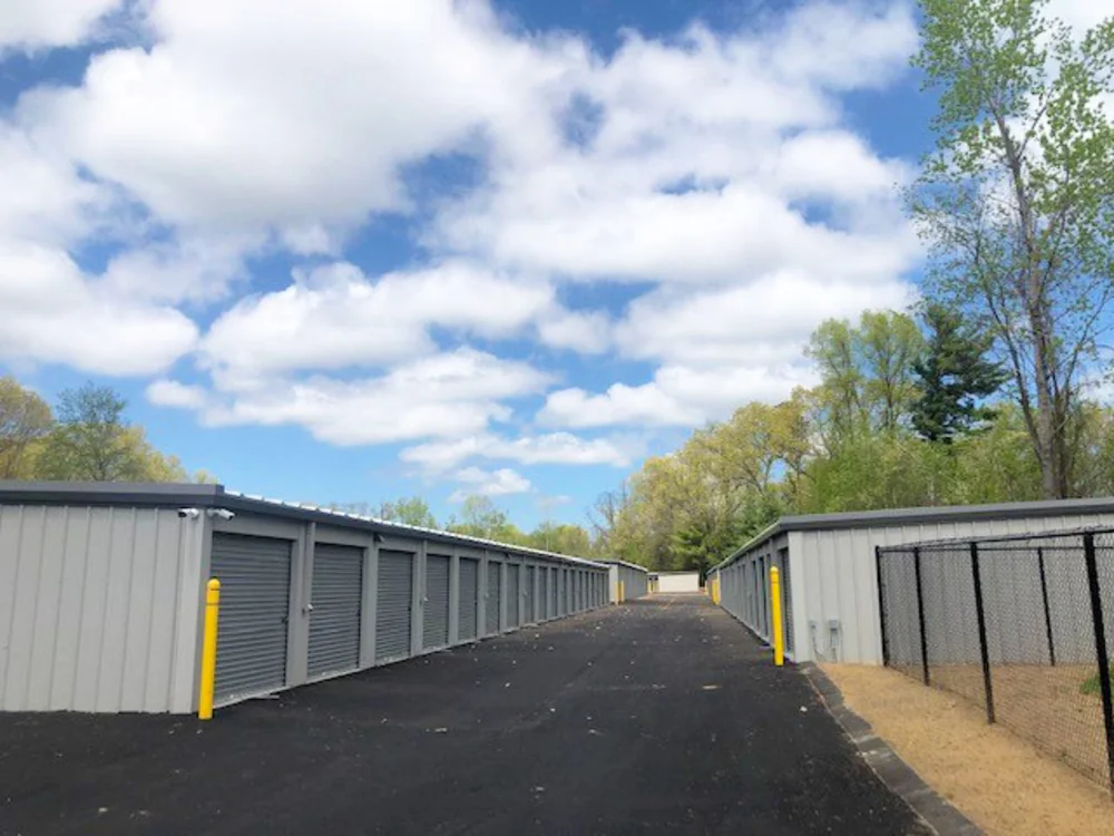 self storage units East Longmeadow