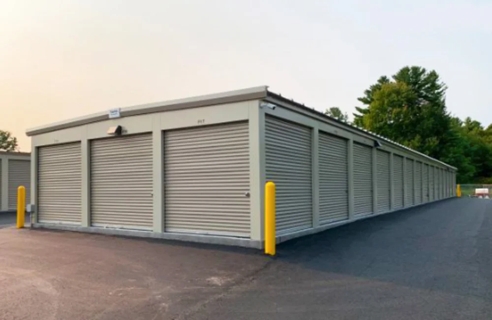 self storage units Litchfield