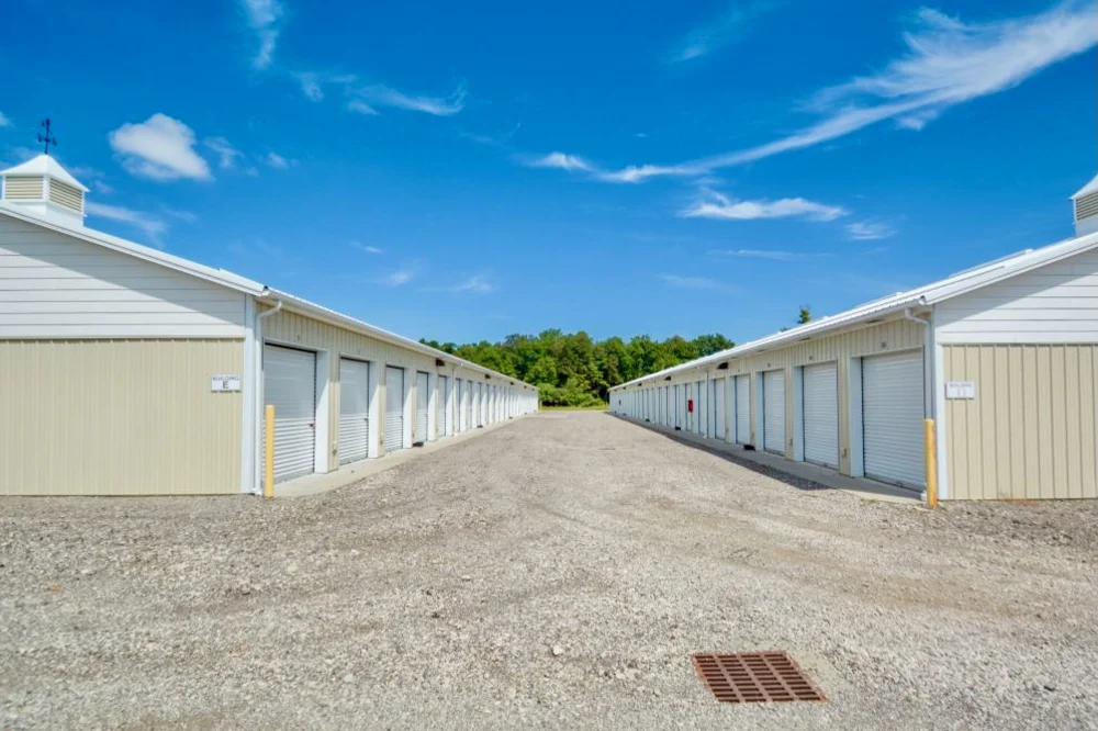 Premier Storage drive-up units near Columbus Road Granville OH