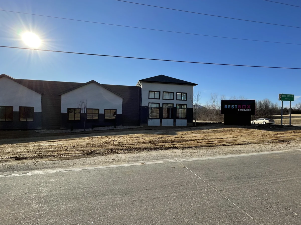 storage facilities near me