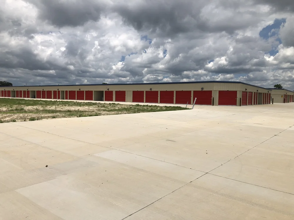 storage units spring hill