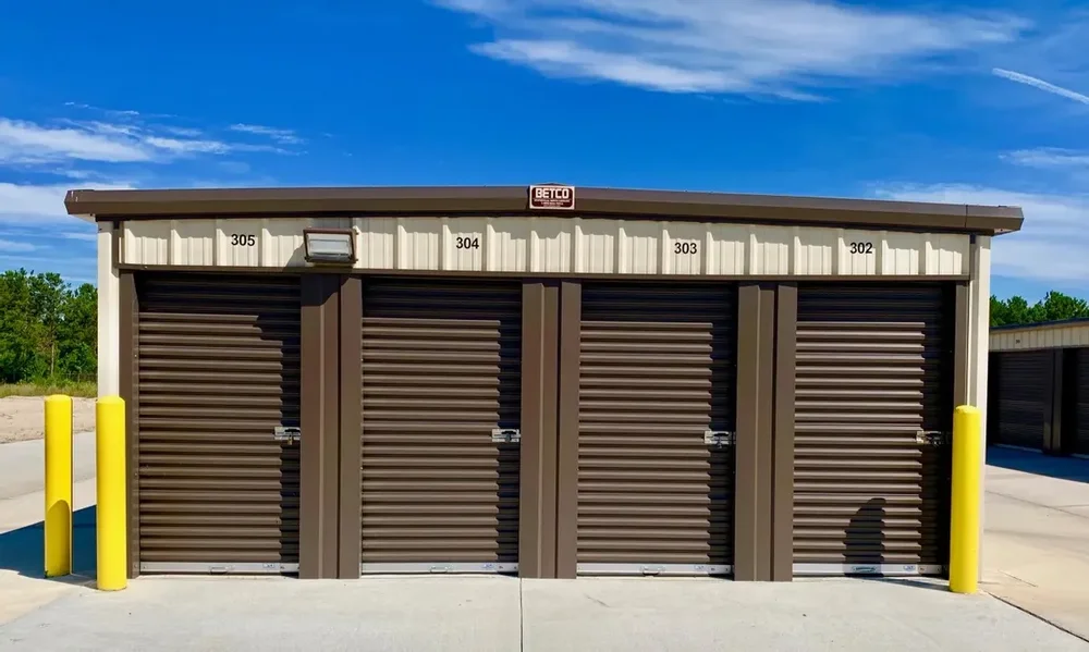 drive up storage units