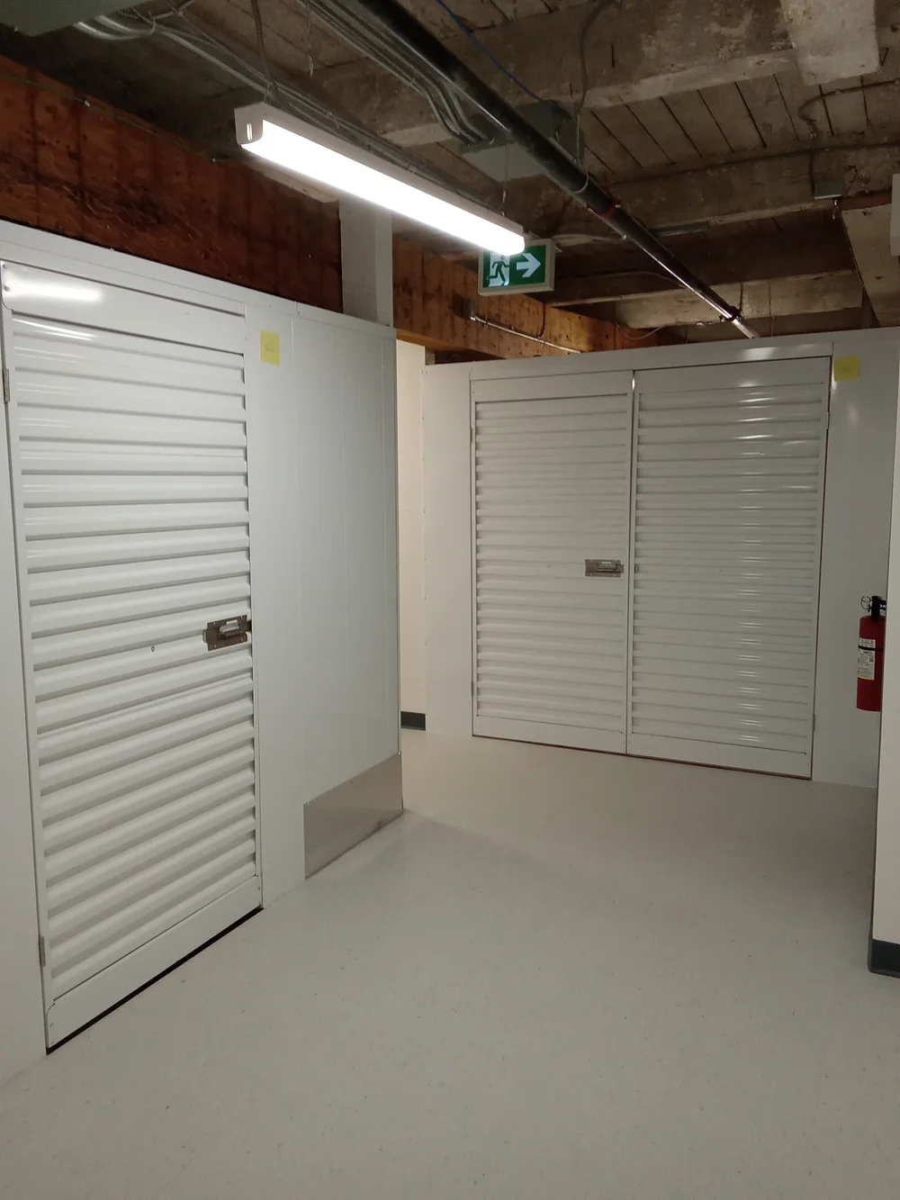 secure storage units johnson