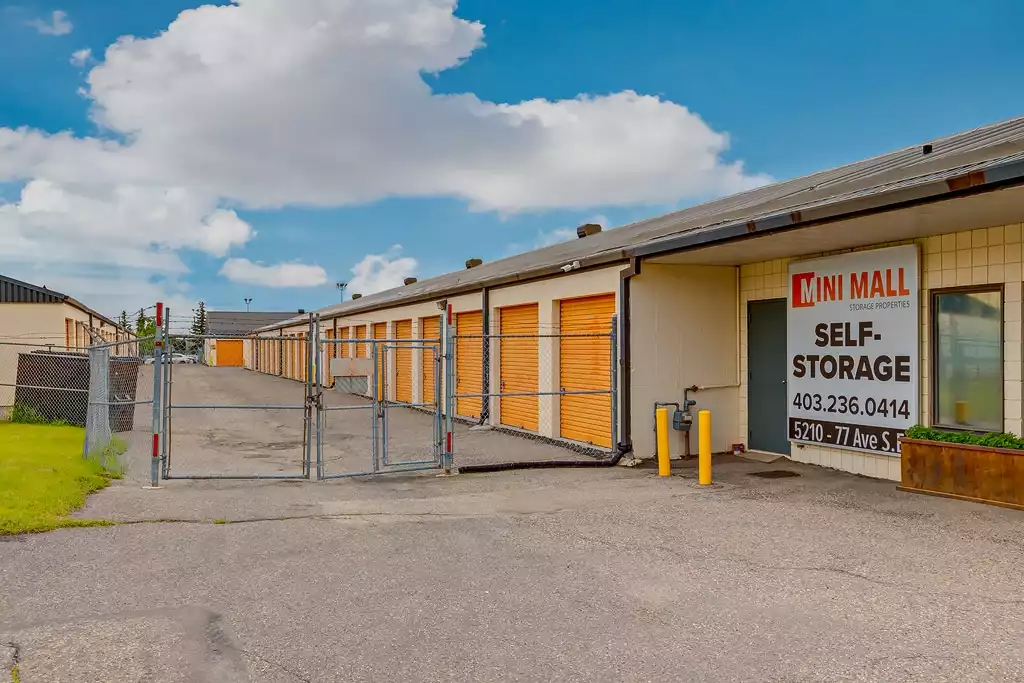 self storage units calgary