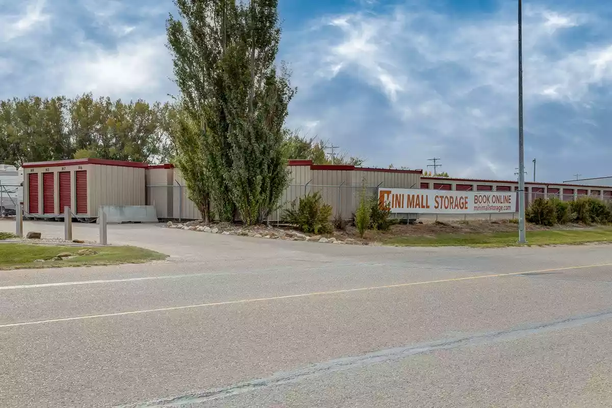 storage units near me