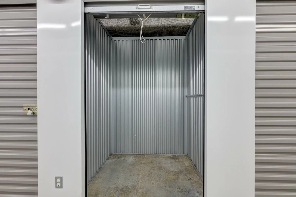 drive up storage units