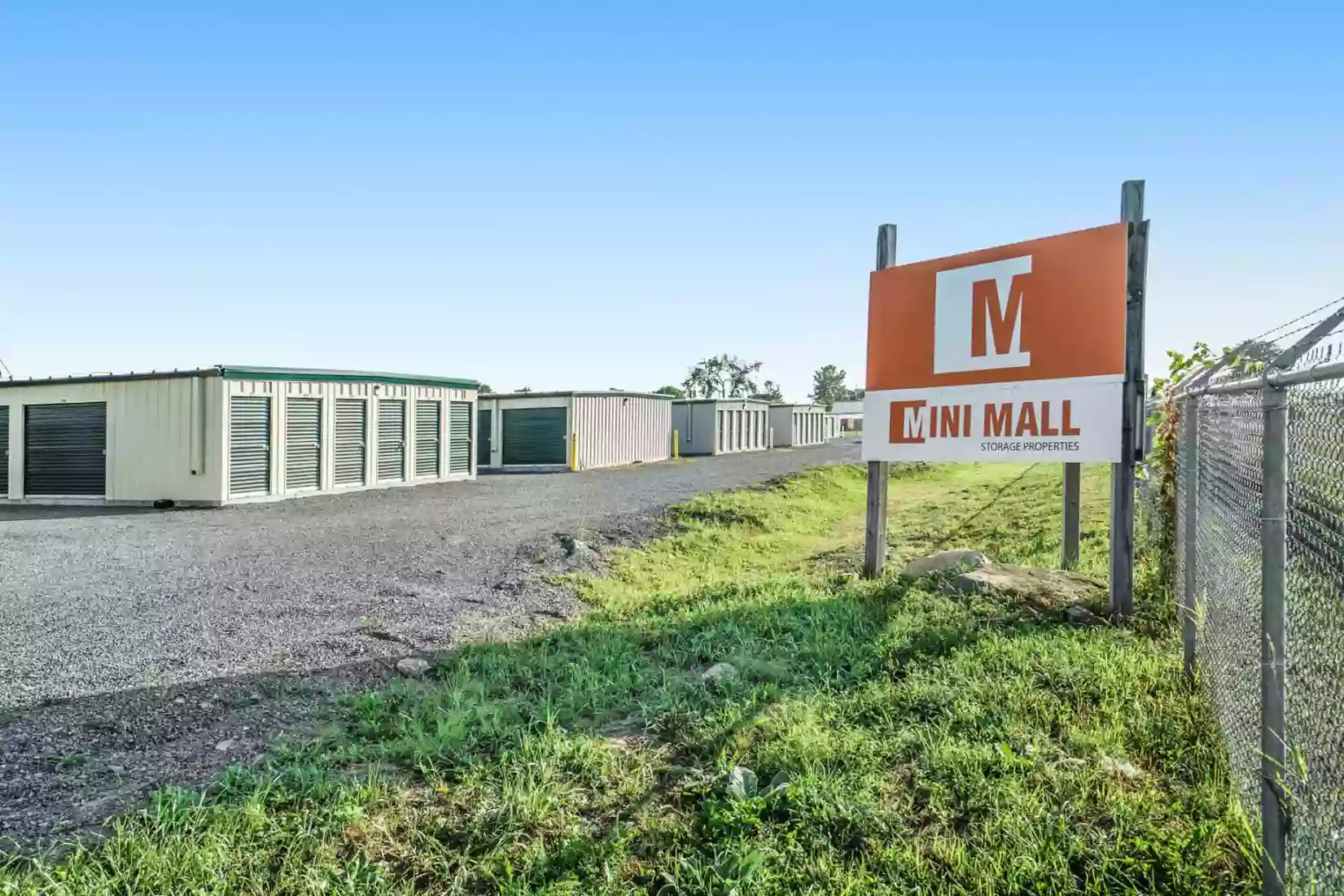 self storage units winchester