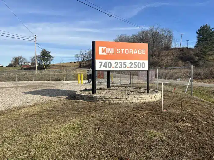 self storage units little hocking