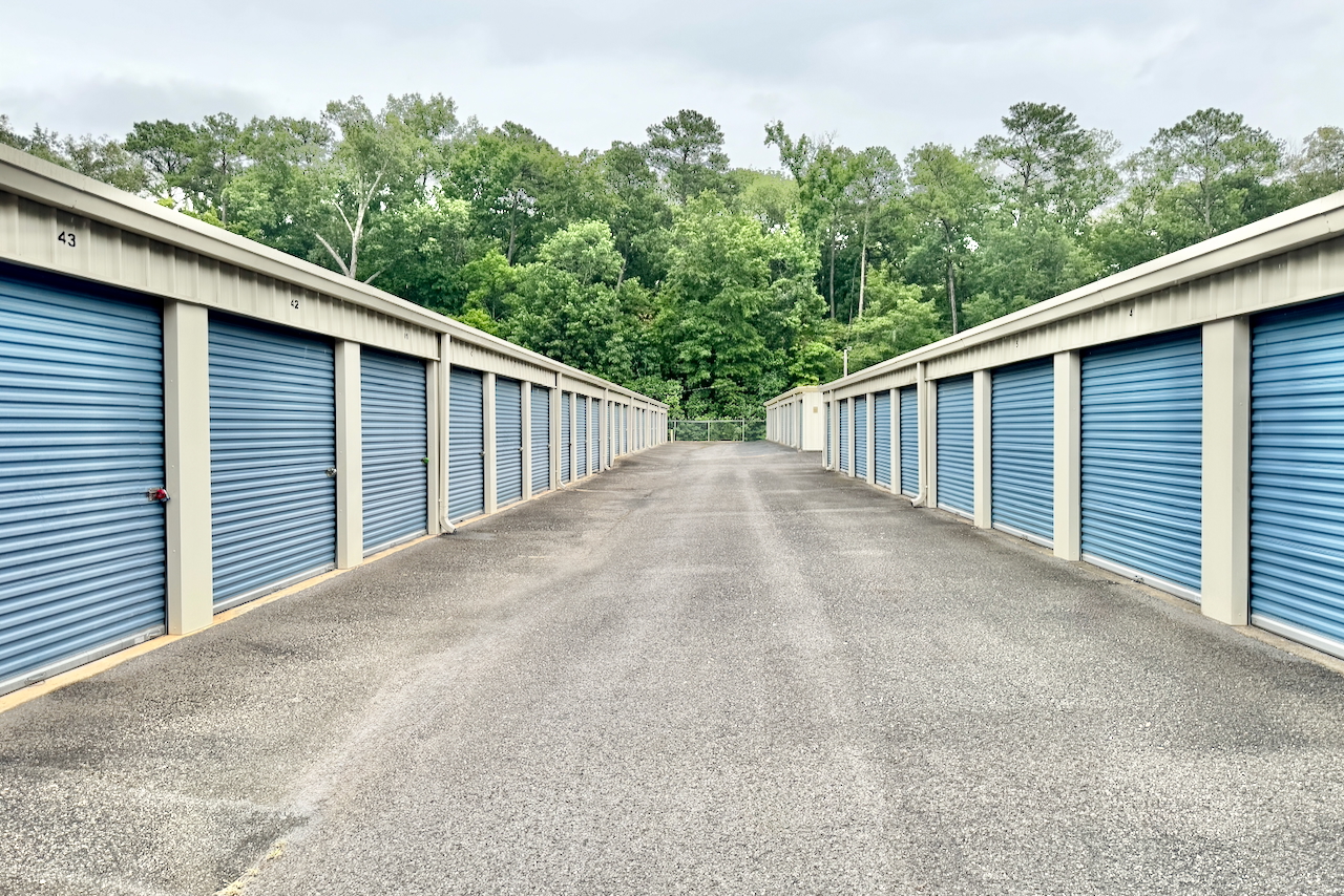 Drive-up storage facility at 131 McCalla Road, Bessemer with ground floor access