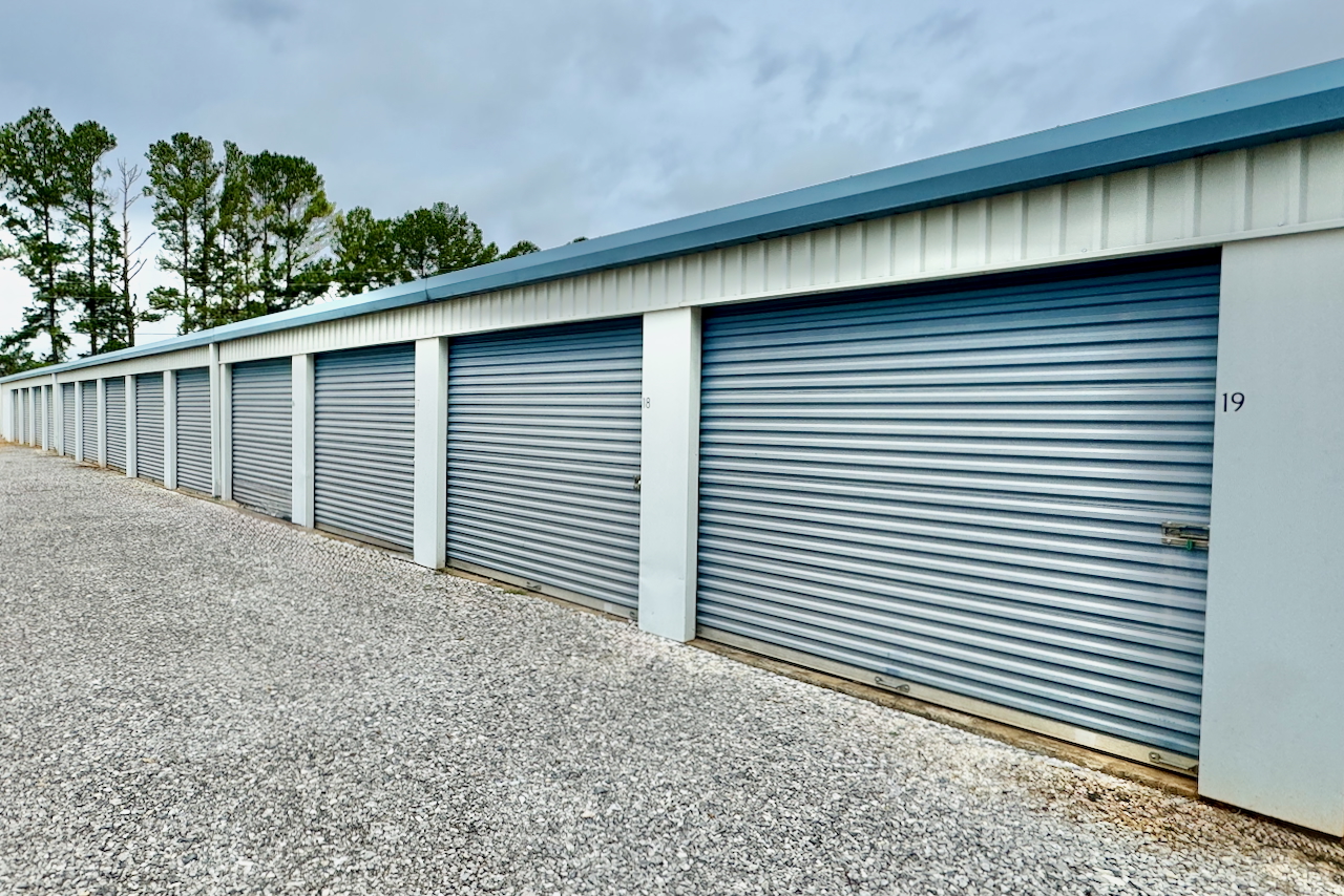 Drive-up storage and covered parking at Storage Depot, 38188 AL-25, Harpersville, Alabama