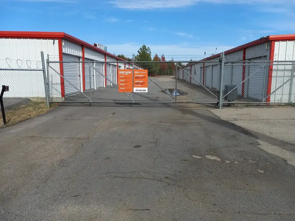 self storage units clarksville