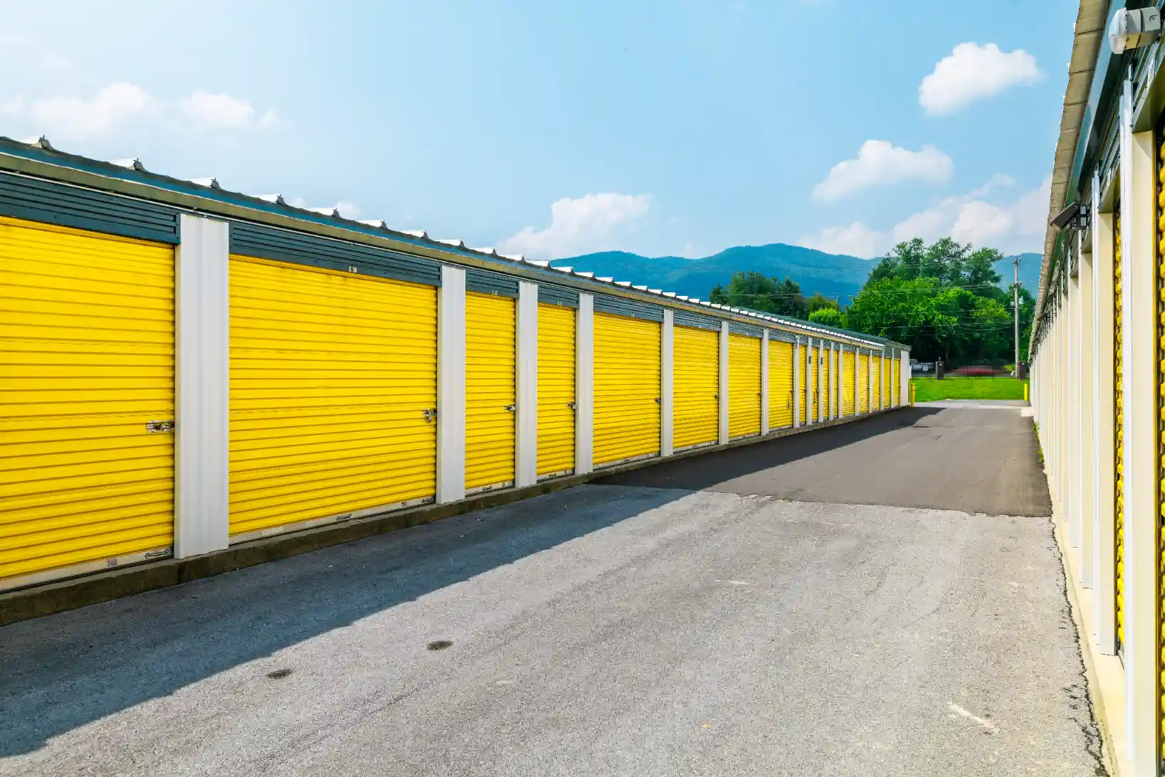 climate controlled storage units