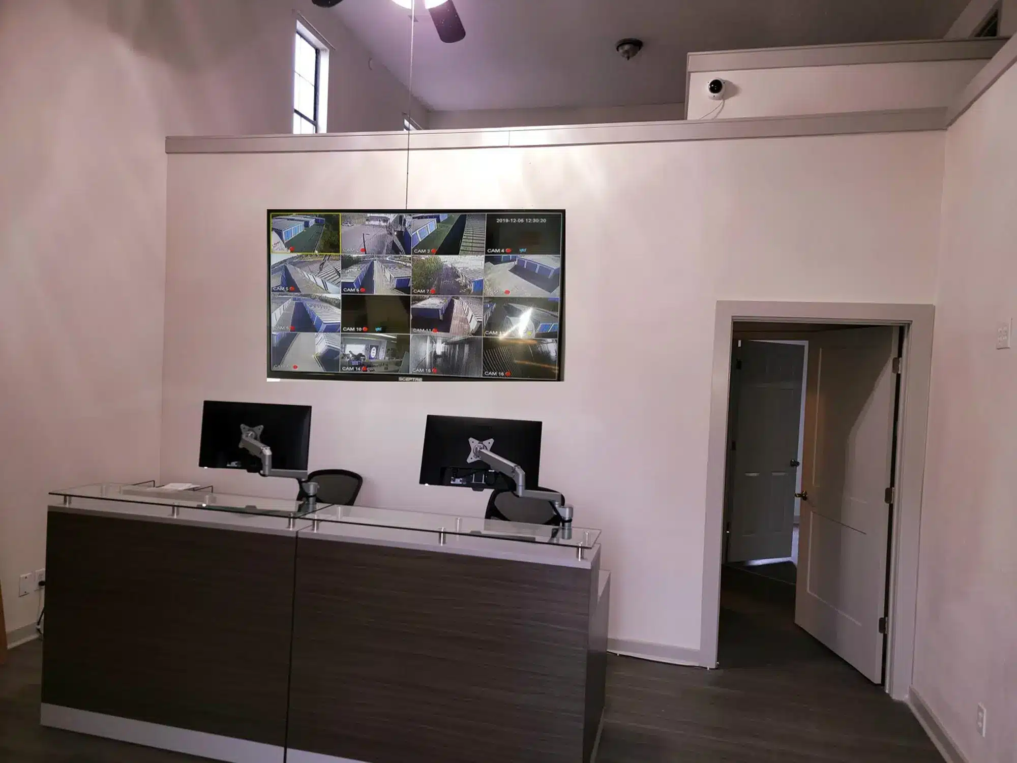 storage units office