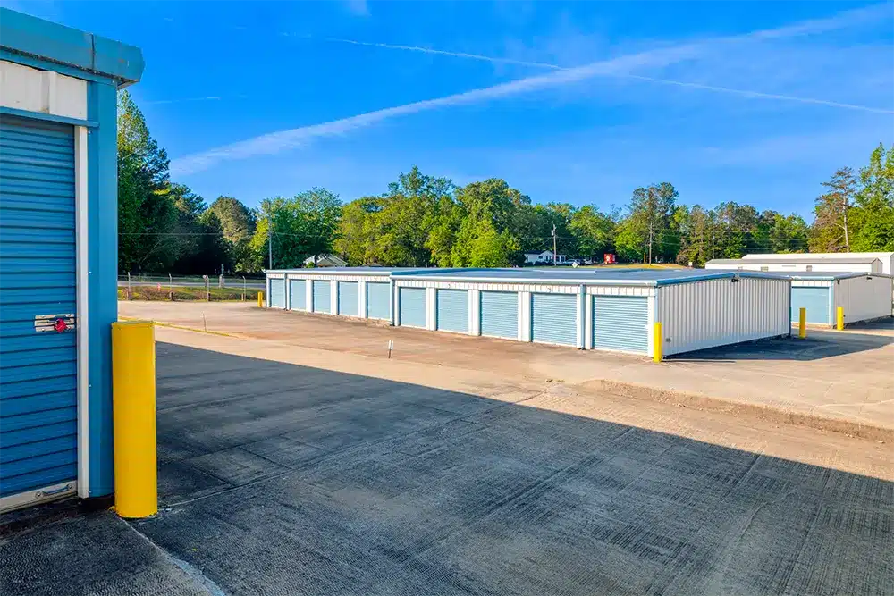 drive up storage units
