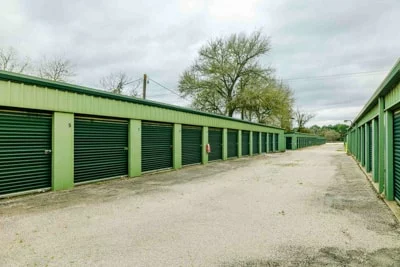 drive up storage units