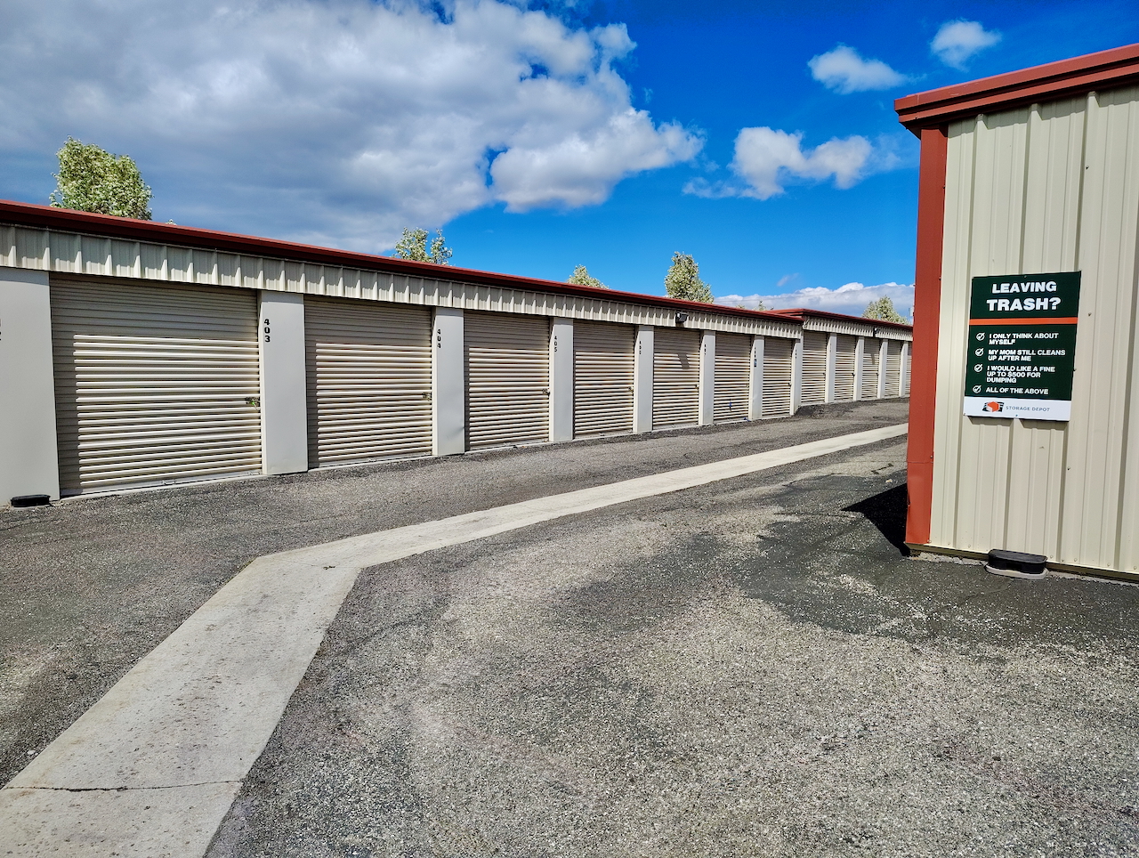 Drive-up storage unit in Layton, UT with protection plans