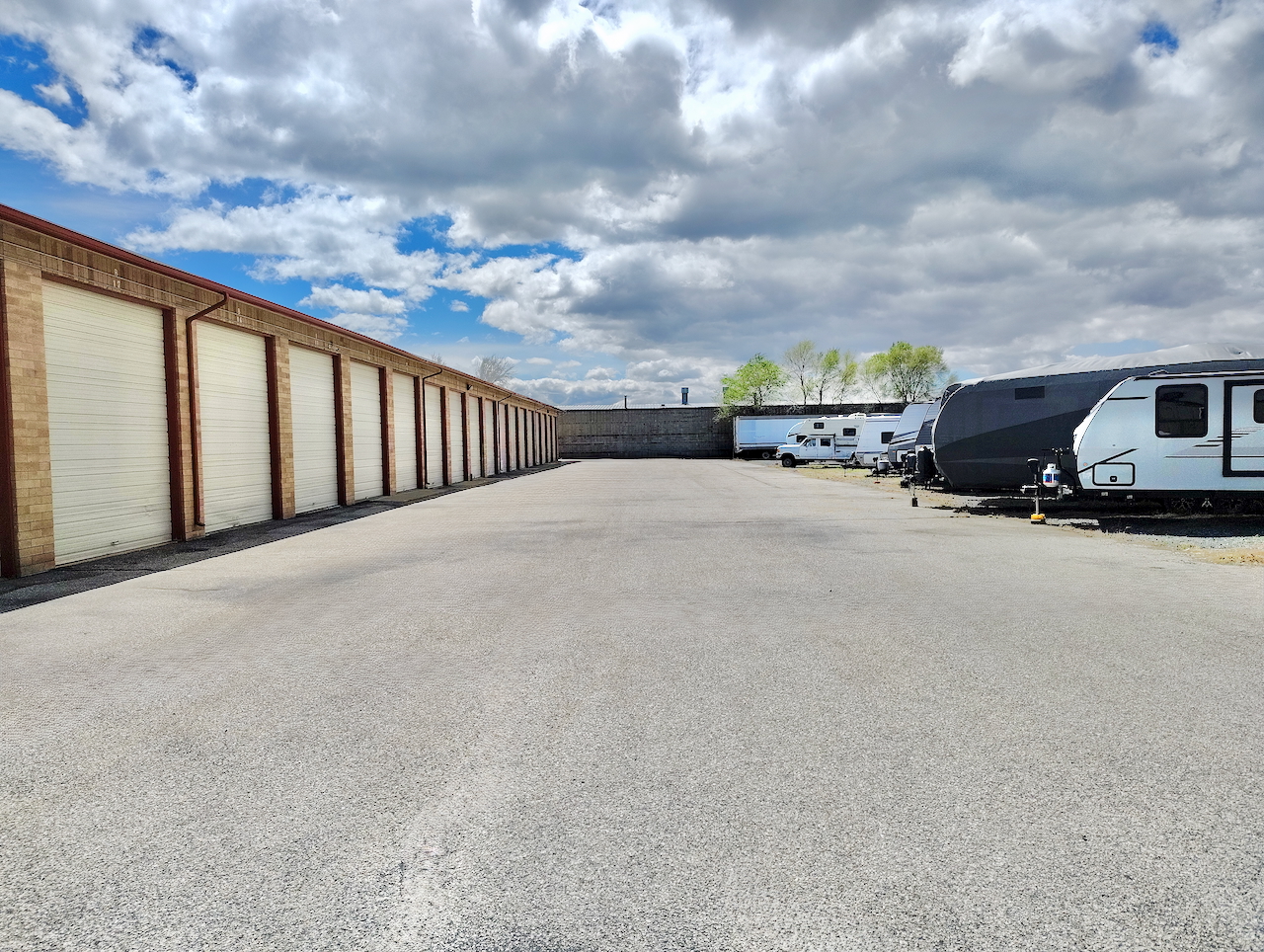storage near me in Layton
