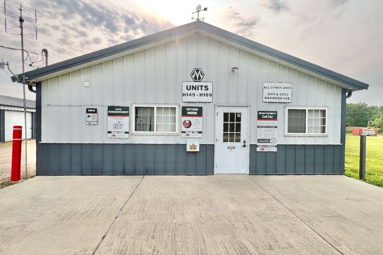 Danville IL Oakwood Storage Facility Front Office