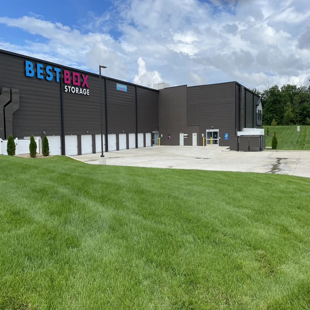 drive up storage units