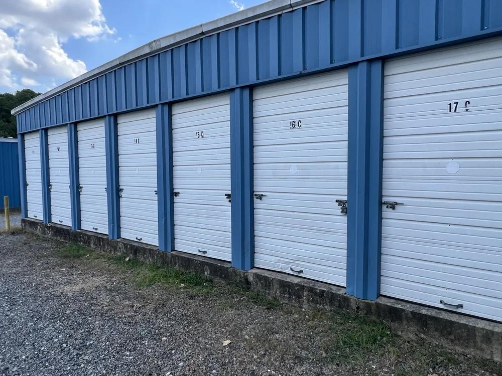 self storage units hot springs