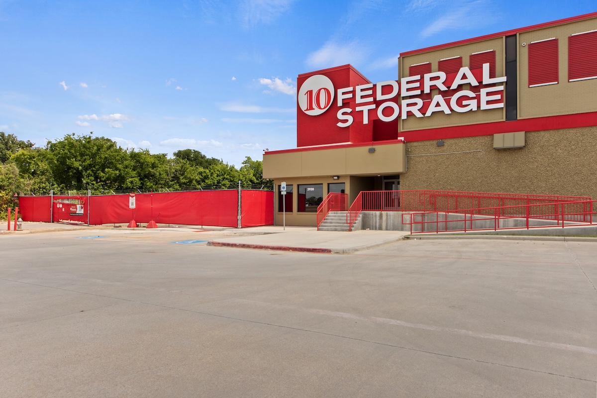 TX - Arlington - Avenue F