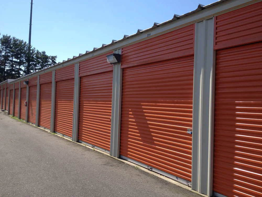 Self Storage Unit in Vineland, NJ  4281 South Lincoln Avenue 2