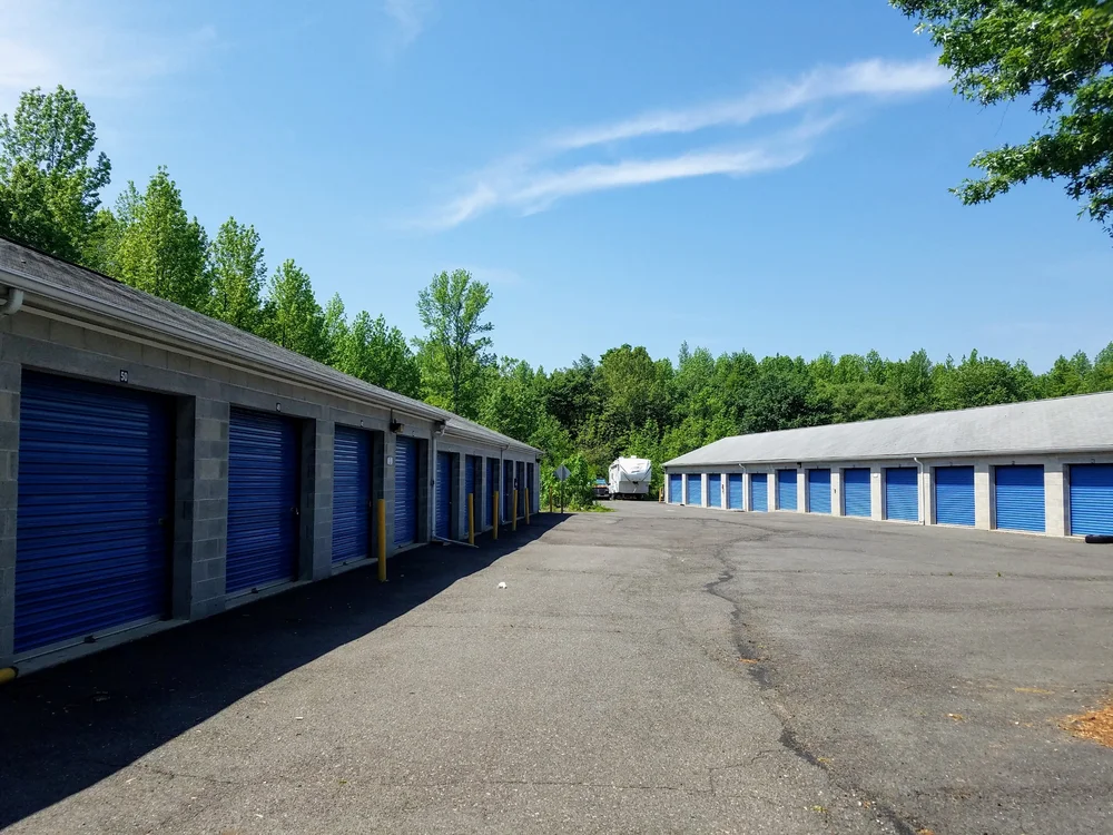 climate controlled storage units