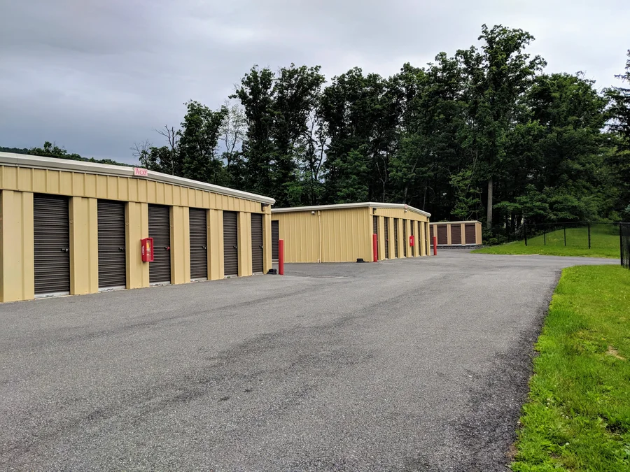 drive up storage units