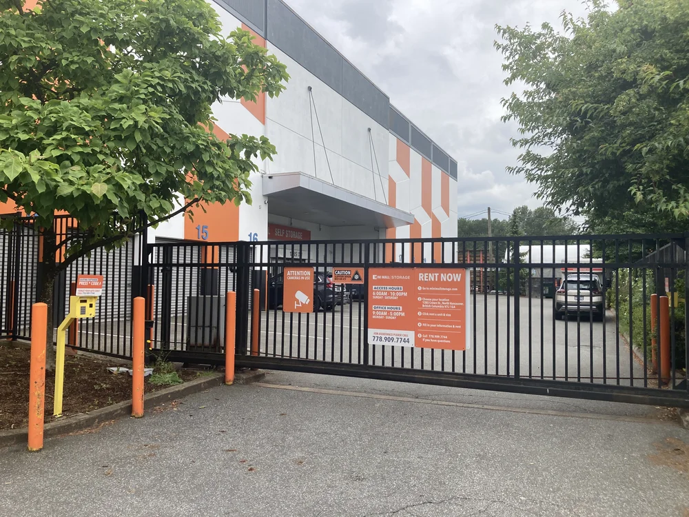 self storage units north vancouver