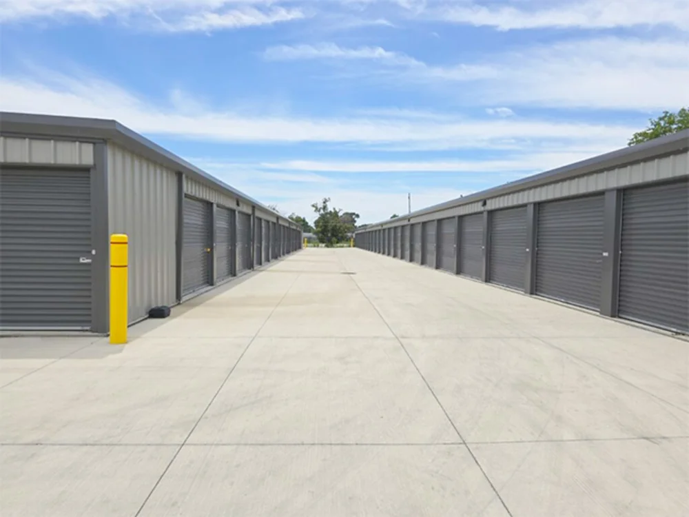 drive up storage units