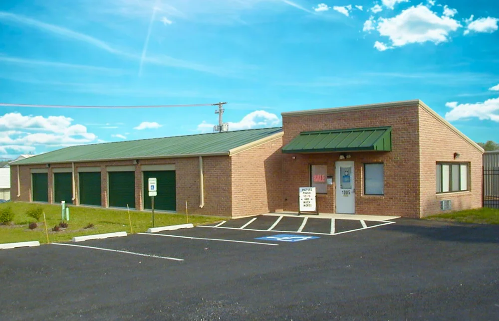 self storage units mount joy