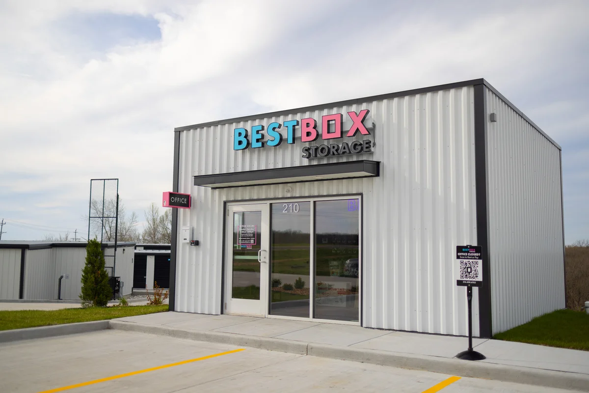 self storage units union