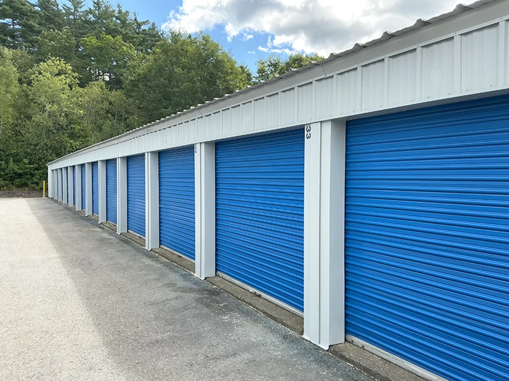 drive up self storage units