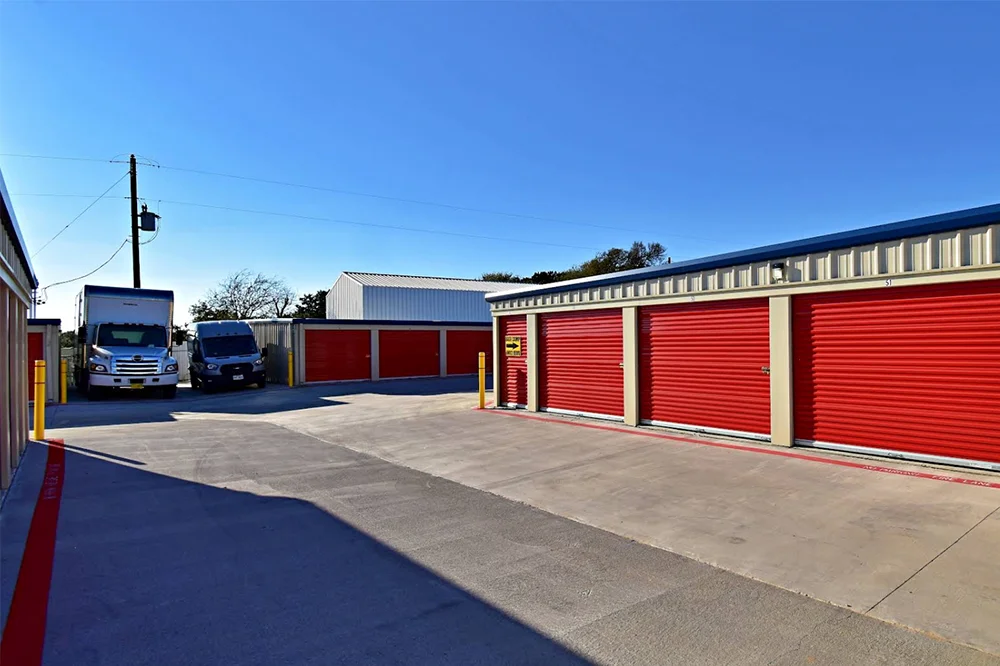drive up storage